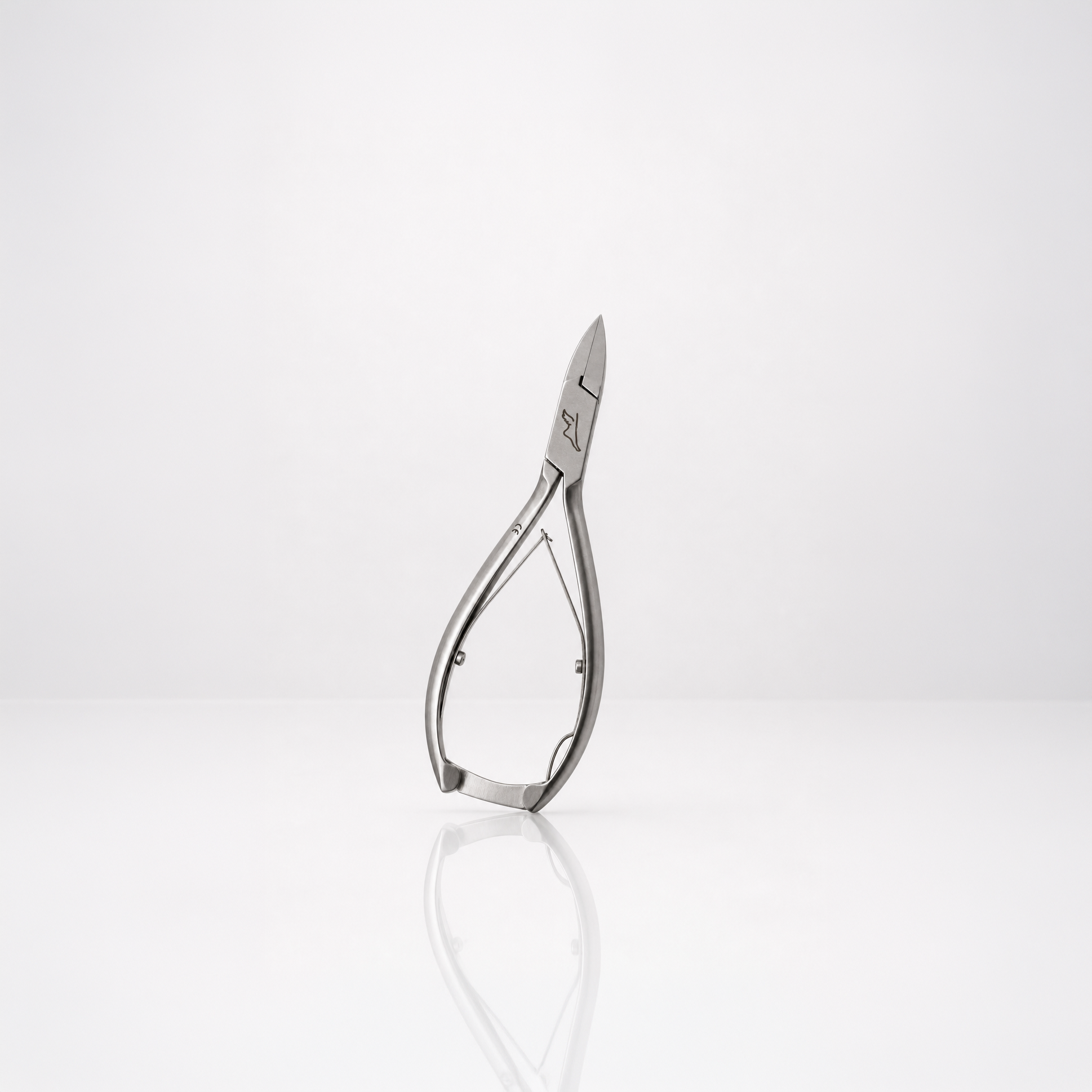 COUPE-ONGLES - Révérence de Bastien