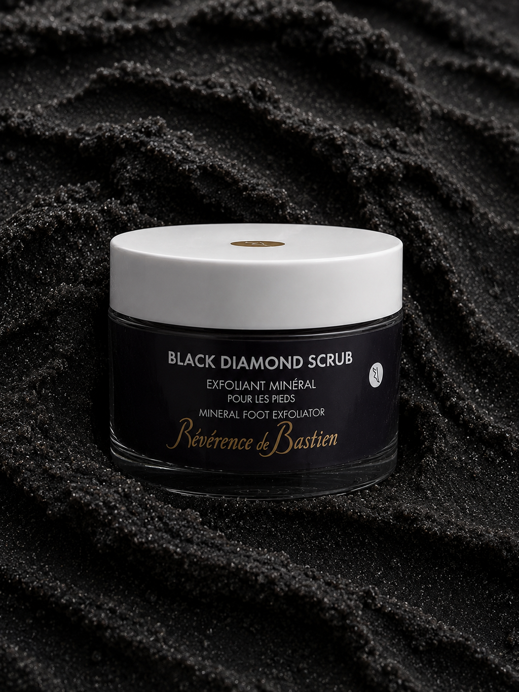 THE BLACK DIAMOND SCRUB Exfoliant minéral pour les pieds