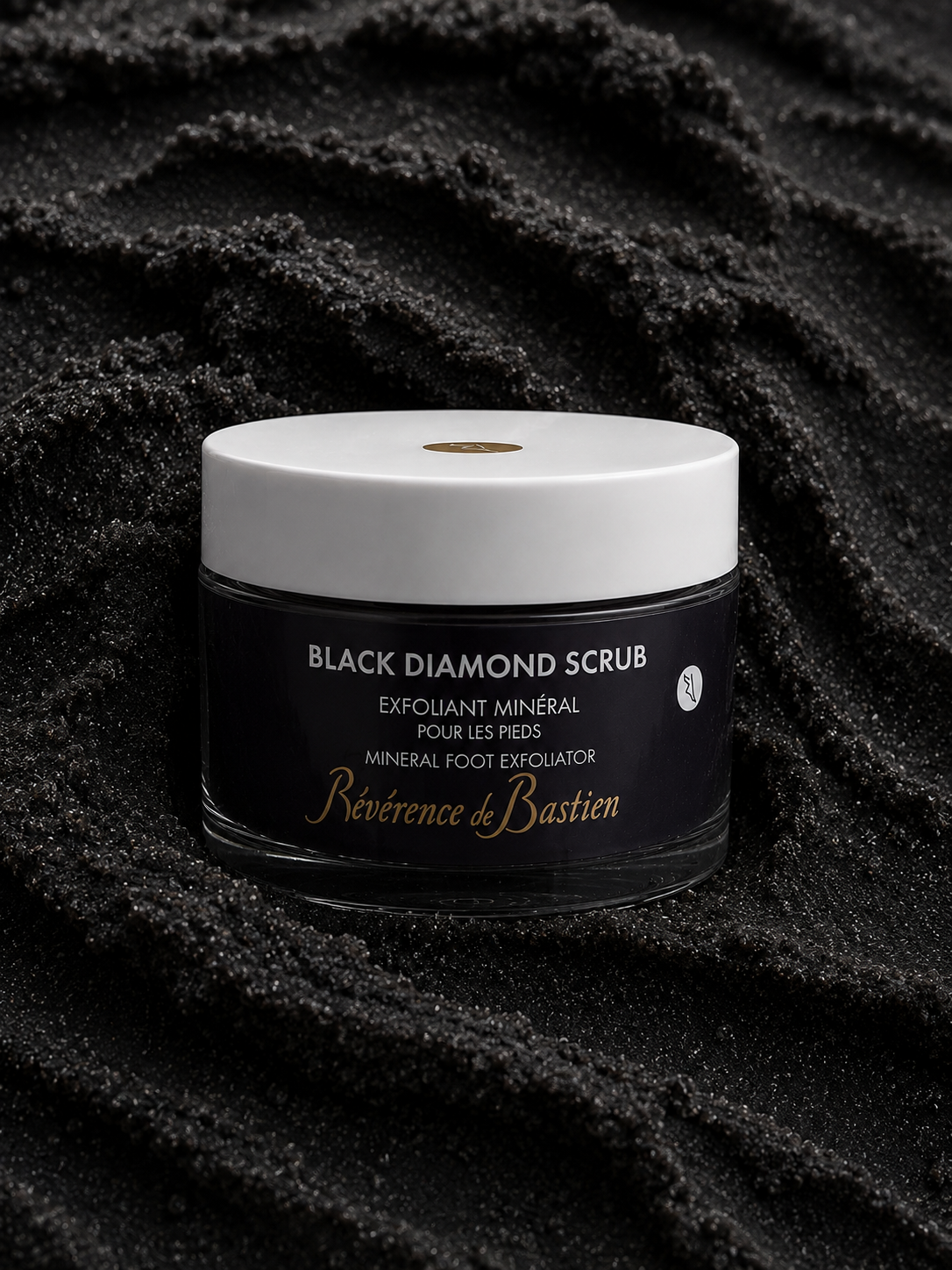 THE BLACK DIAMOND SCRUB Exfoliant minéral pour les pieds